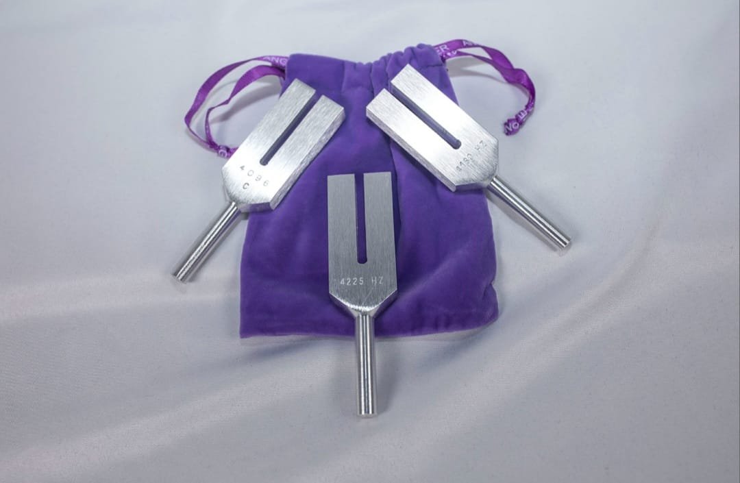 شوكة الملائكة - أداة لتنقية الطاقة وتطهير الفضاء